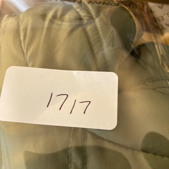 Anne Klein Reversible Down Puffer Jacket Green M Nylon Polyester Down - Picture 10 of 10